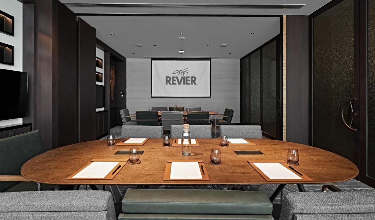 Revier Hotel Дубай Экстерьер фото