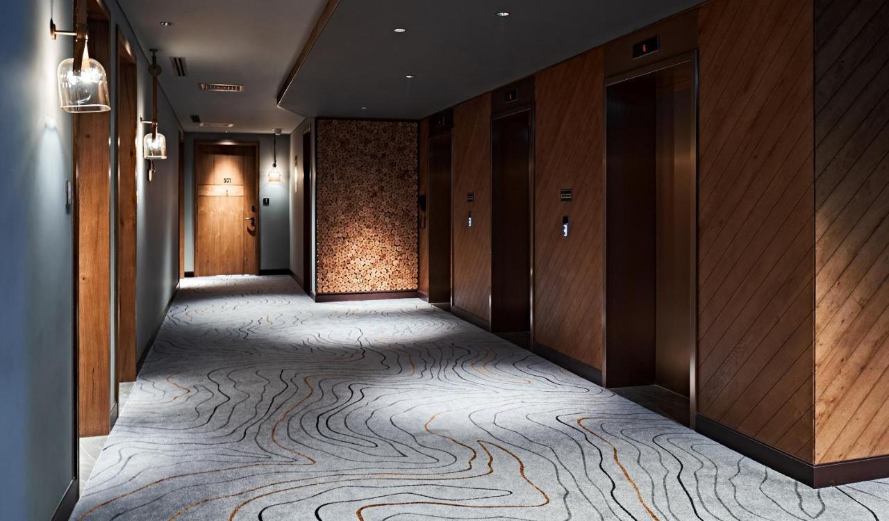 Revier Hotel Дубай Экстерьер фото